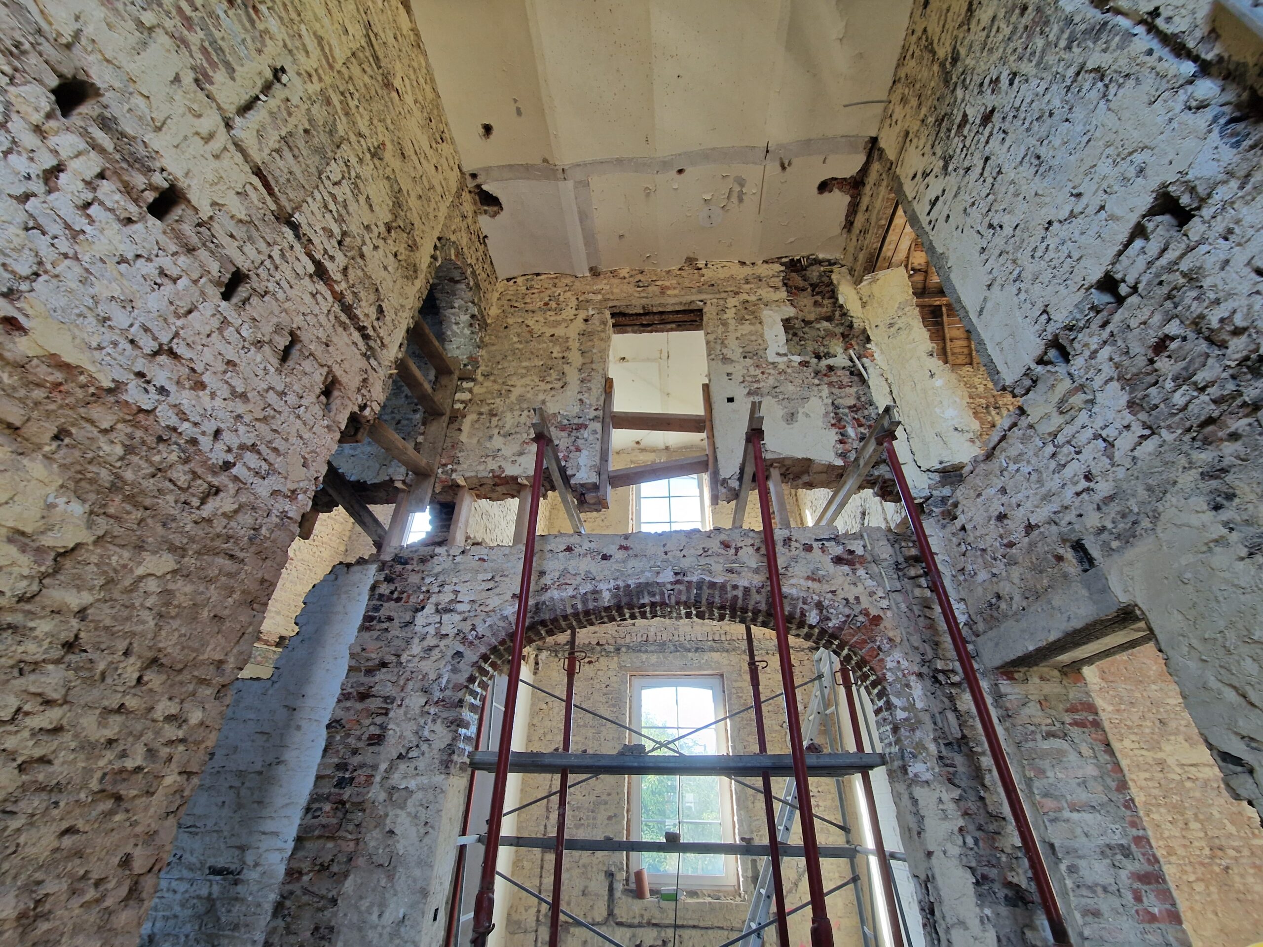 Gni Consulting rénovation intérieure vue du Château